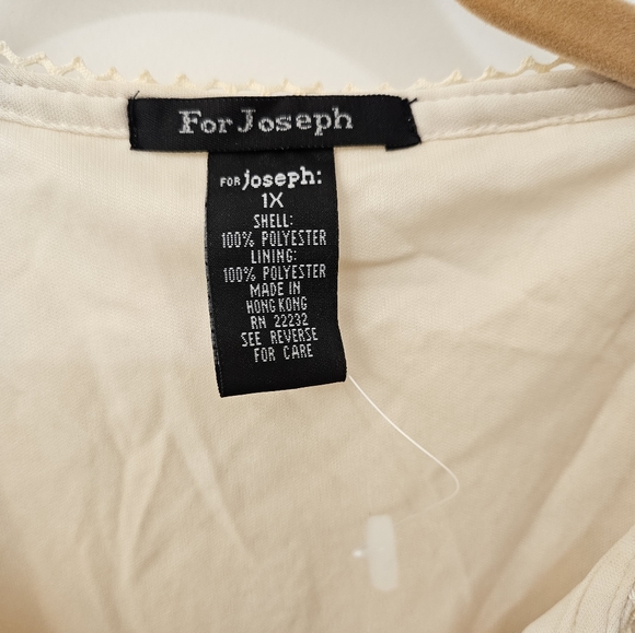 NWOT - Crocheted "For Joseph" Off White Top - Size 1X - Picture 2 of 9